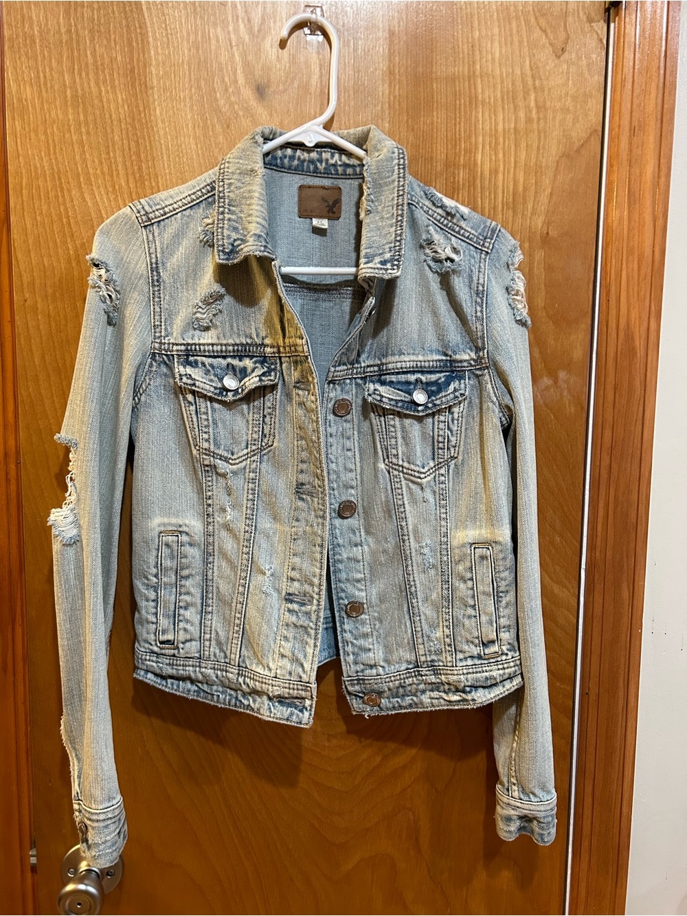 American Eagle Distressed Cropped Denim Jean Jacket Light Wash Women’s Size Smal